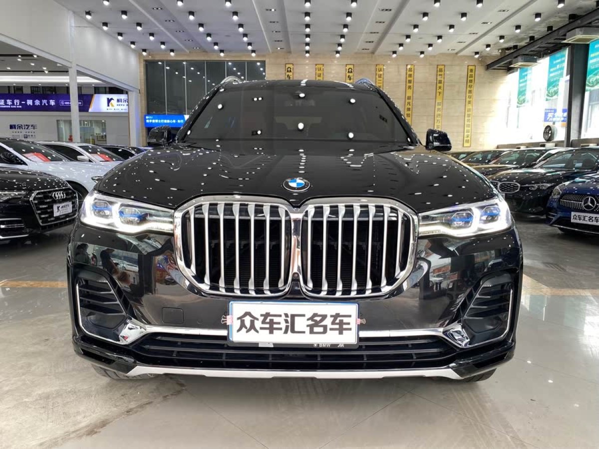 寶馬 寶馬X7  2021款 改款 xDrive40i 尊享型豪華套裝圖片