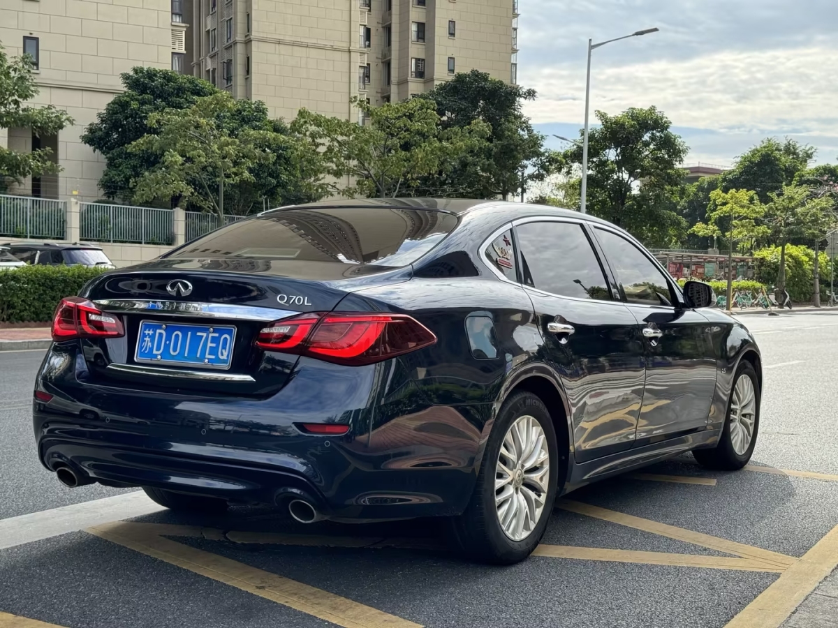 英菲尼迪 Q70  2015款 Q70L 2.5L 悅享版圖片