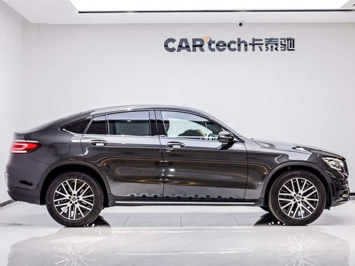 奔馳 奔馳GLC  2023款 改款 GLC 300 4MATIC 轎跑SUV圖片