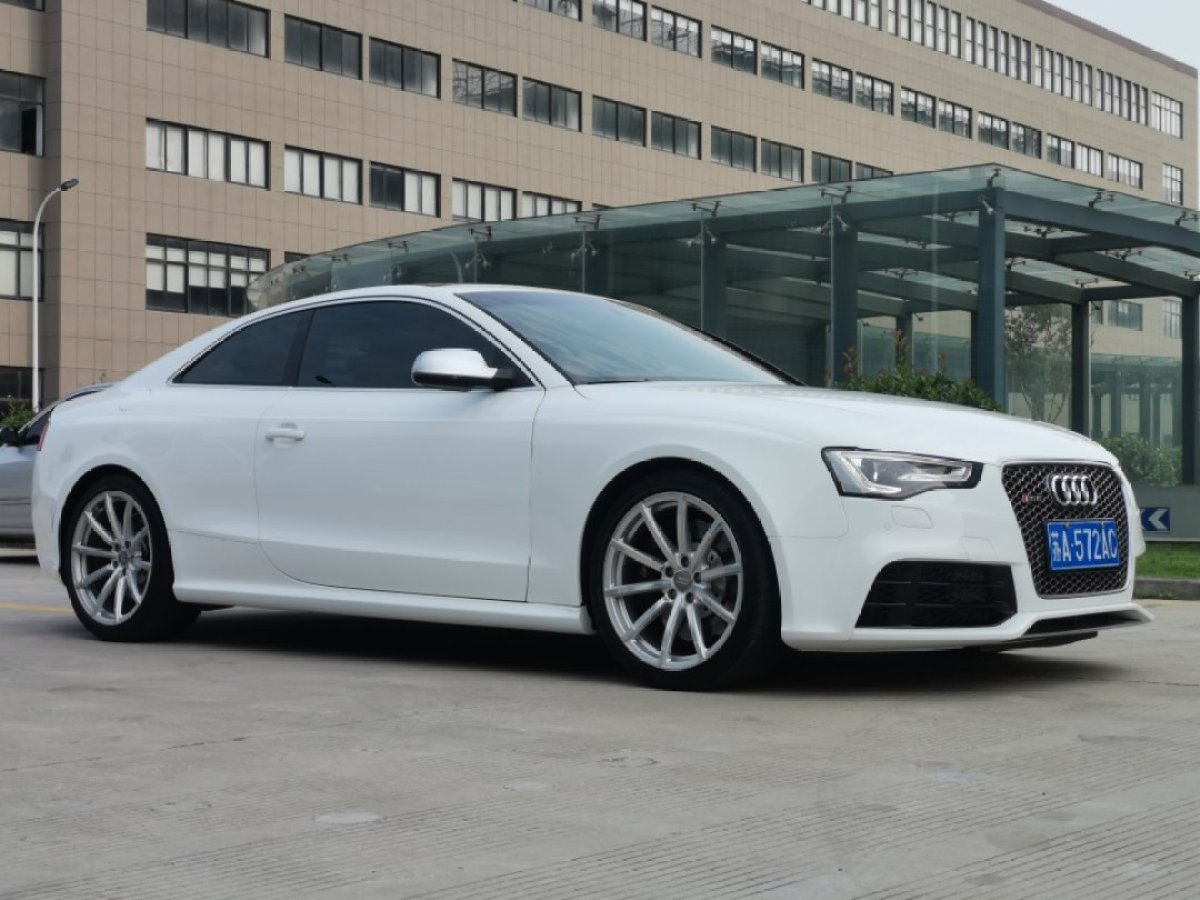 2015年7月奧迪 奧迪rs 5 2014款 rs 5 coupe 特別版