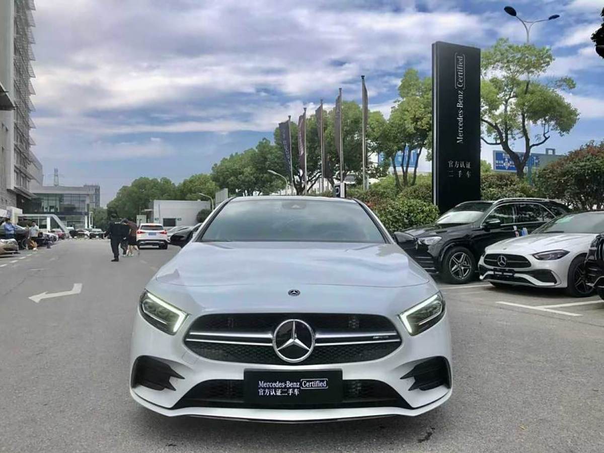 奔馳 奔馳A級AMG  2020款 AMG A 35 4MATIC圖片