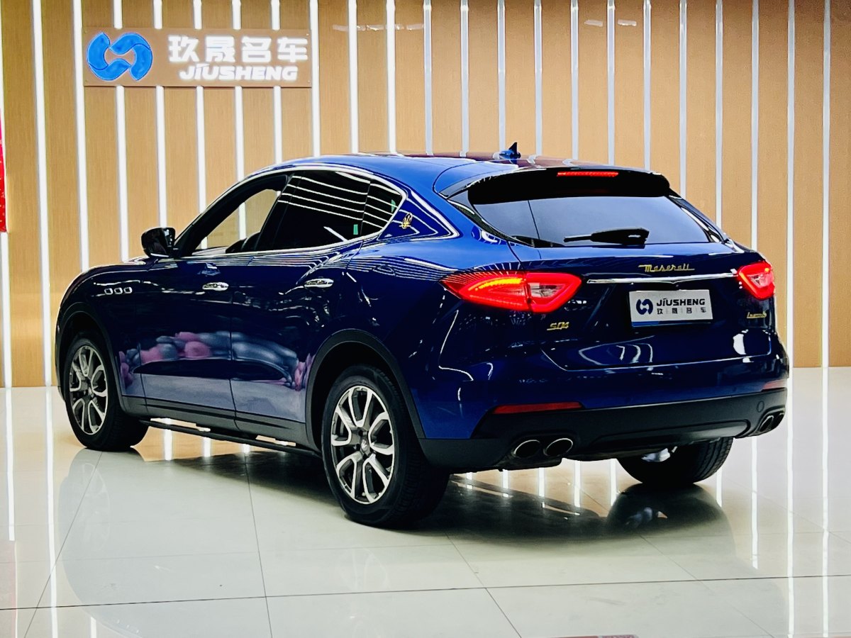 2019年6月瑪莎拉蒂 Levante  2018款 3.0T 350Hp 標(biāo)準(zhǔn)版