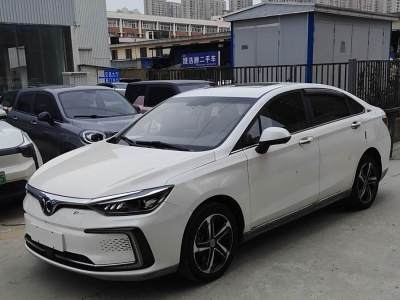 2019年10月 北汽新能源 EU5 R500 智风版图片