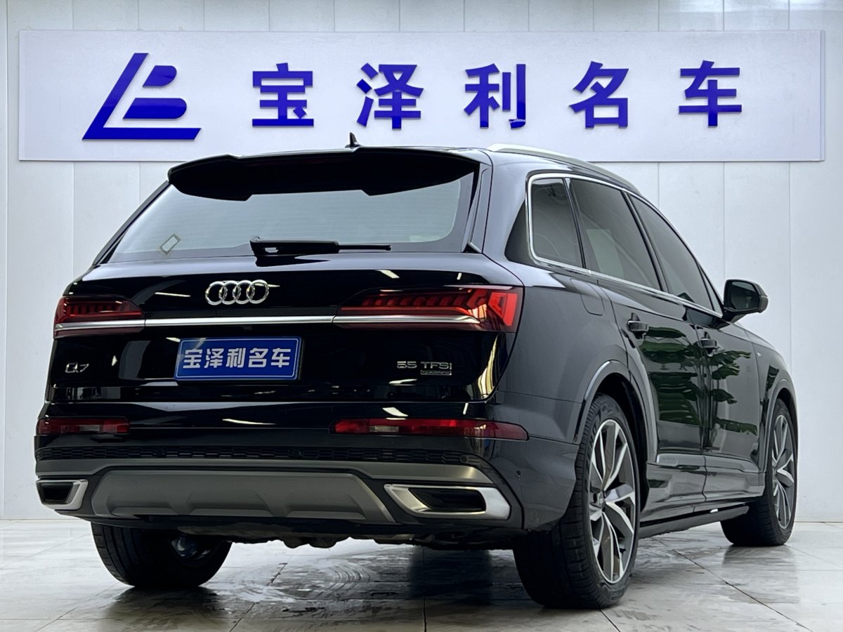 奧迪 奧迪Q7  2024款 55 TFSI quattro S line運動型圖片