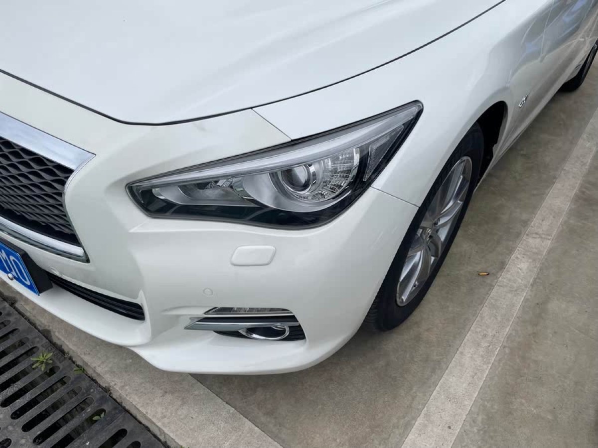 英菲尼迪 Q50L  2016款 2.0T 悅享版圖片
