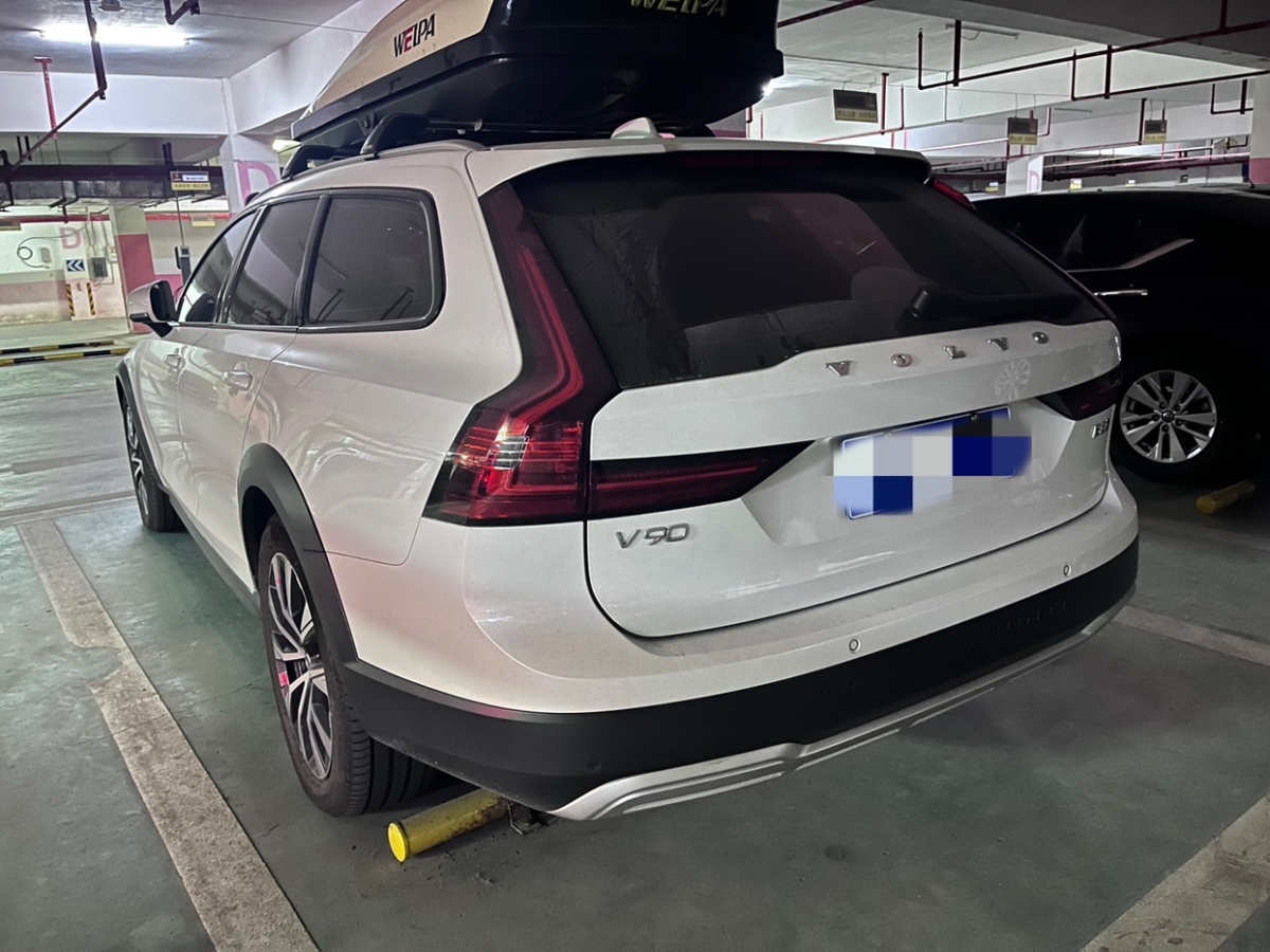 2021年11月沃爾沃 V90  2022款 Cross Country B5 AWD 智遠(yuǎn)版