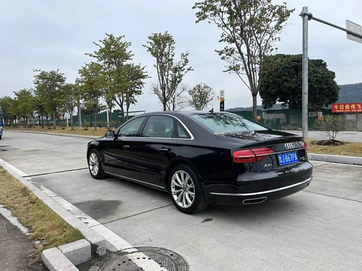 奧迪 奧迪A8  2014款 A8L 45 TFSI quattro豪華型圖片