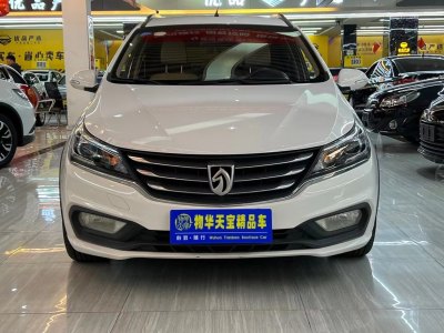 2018年3月 寶駿 310W 1.5L 手動時(shí)尚型圖片