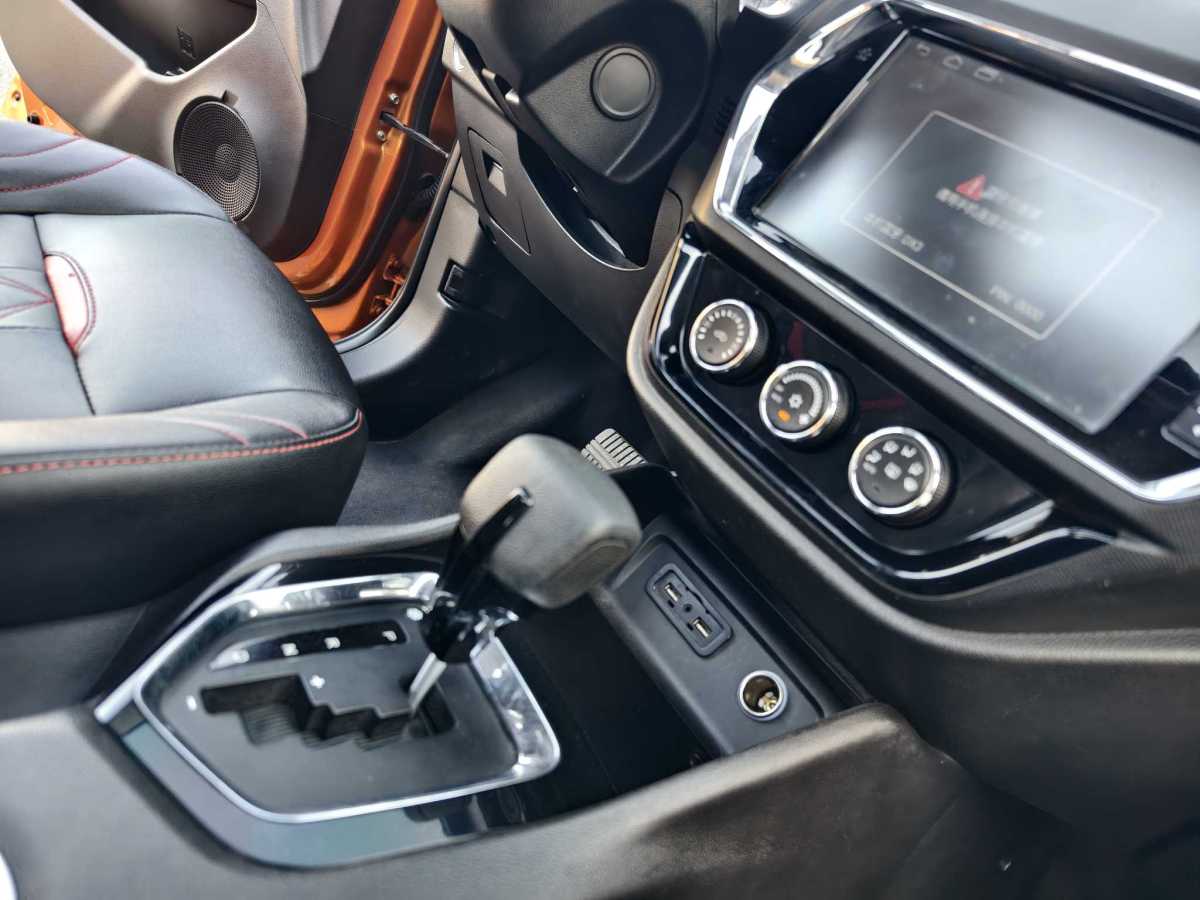 東南 DX3  2018款 1.5T CVT尊貴型圖片