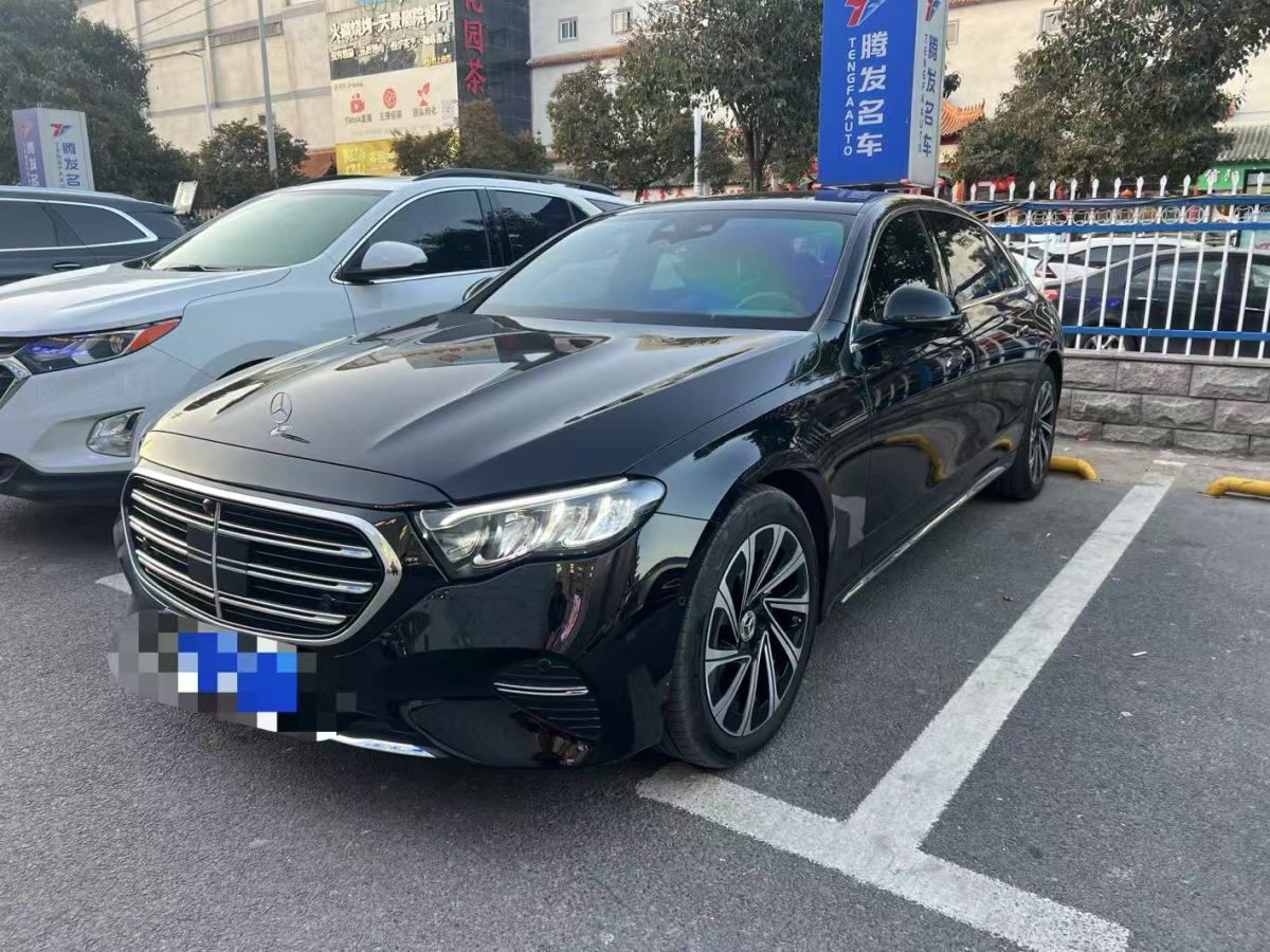 奔馳 奔馳E級(jí)  2024款 E 300 L 豪華型圖片