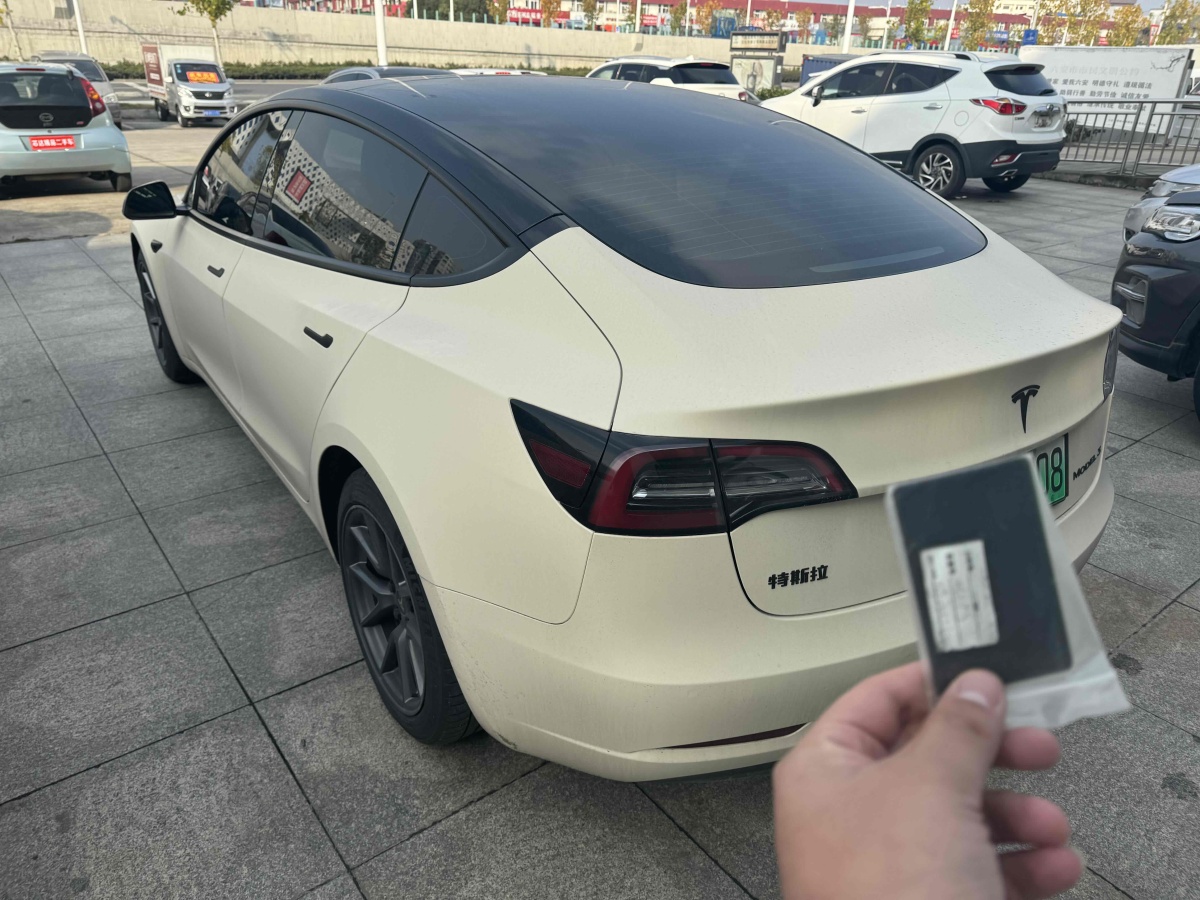 特斯拉 Model Y  2022款 改款 后輪驅(qū)動(dòng)版圖片