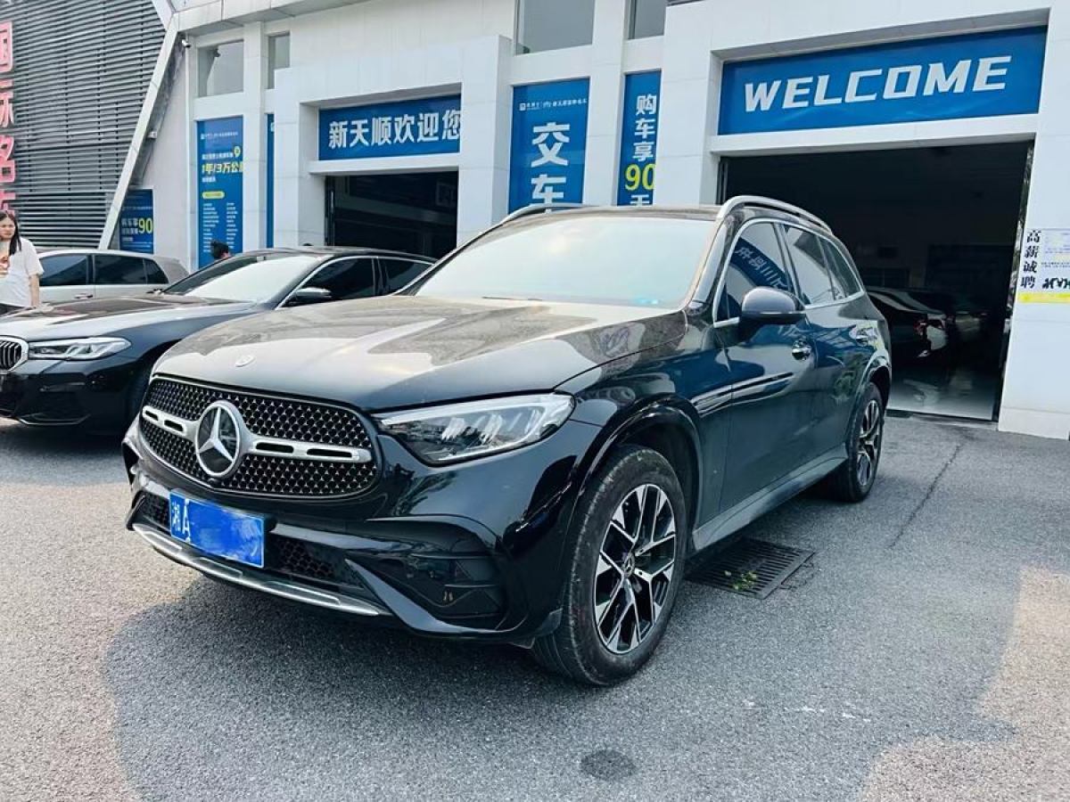 奔馳 奔馳GLC  2024款 改款 GLC 260 L 4MATIC 豪華型 5座圖片