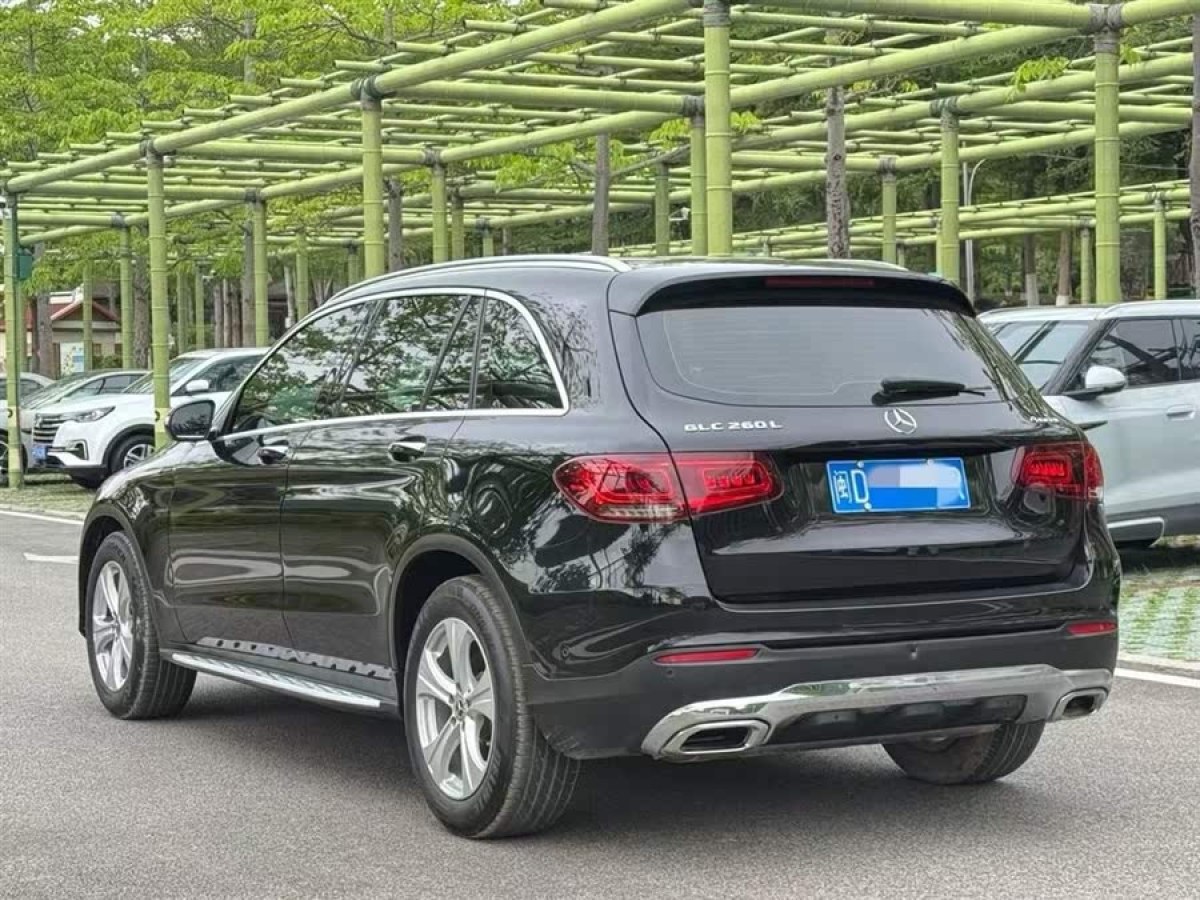 奔馳 奔馳GLC  2018款 改款 GLC 260 4MATIC 動(dòng)感型圖片