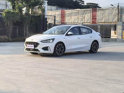 2020年12月 福特 ?？怂?三廂 EcoBoost 180 自動(dòng)ST Line圖片