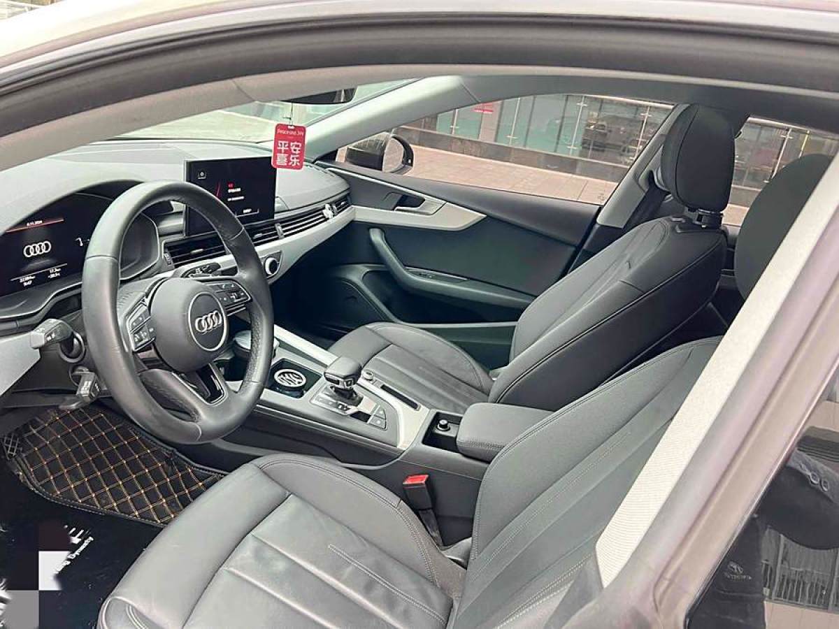 奧迪 奧迪A5  2022款 Sportback 40 TFSI 時(shí)尚致雅型圖片