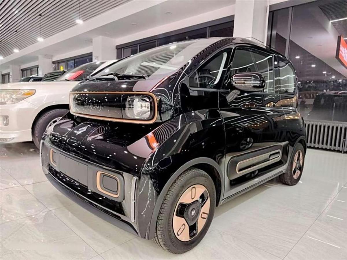 寶駿 寶駿KiWi EV  2021款 設(shè)計師 三元鋰圖片