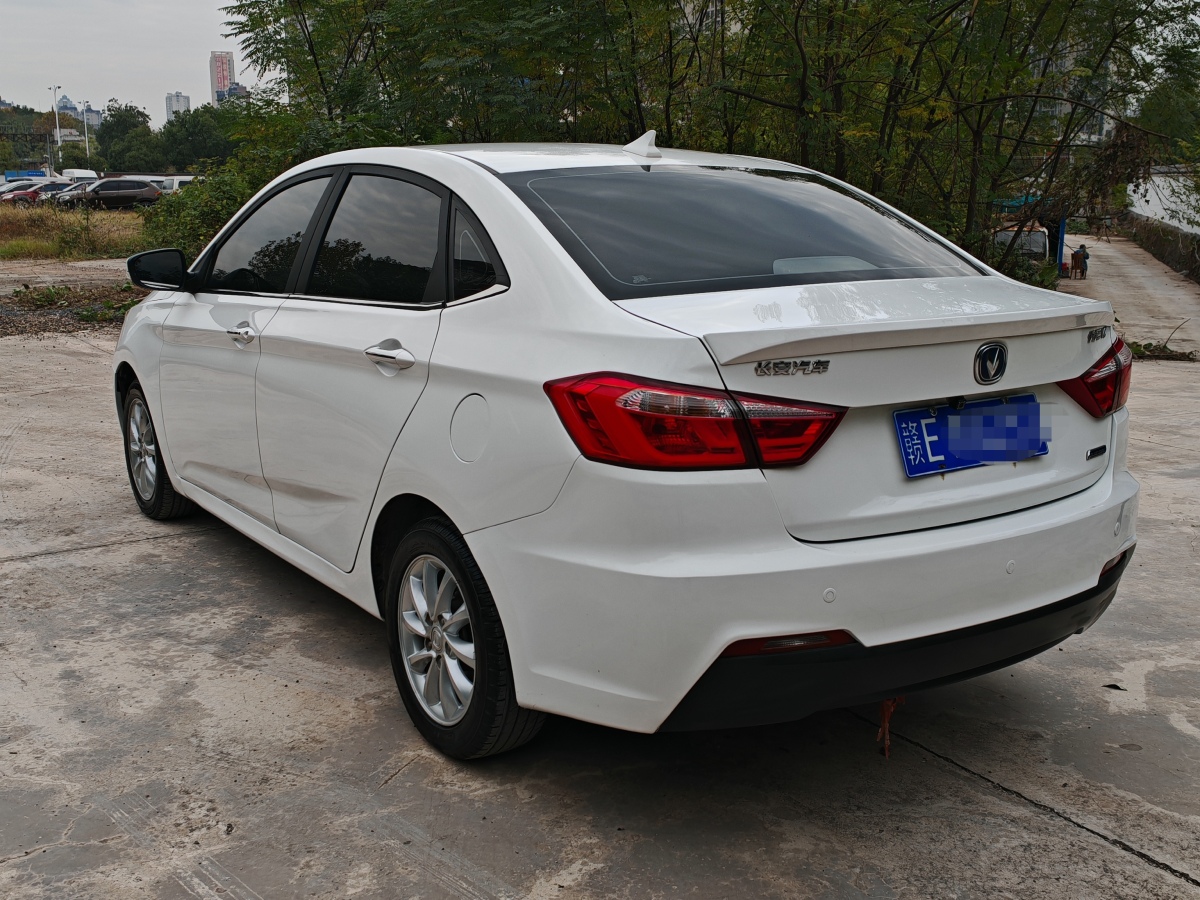 2017年8月長(zhǎng)安 悅翔V7  2016款 1.6L 自動(dòng)樂享型 國(guó)V