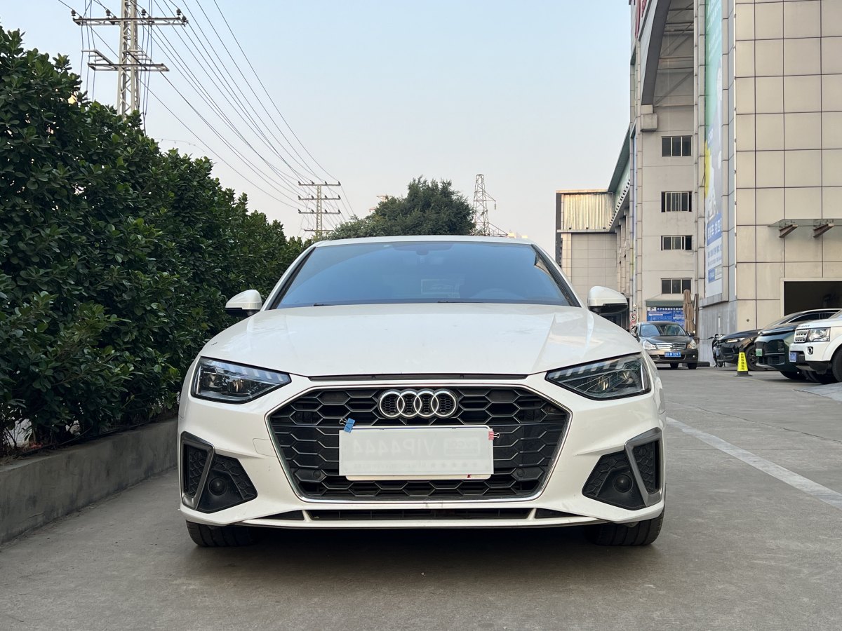 2020年9月奧迪 奧迪A4L  2020款 40 TFSI 時(shí)尚動(dòng)感型