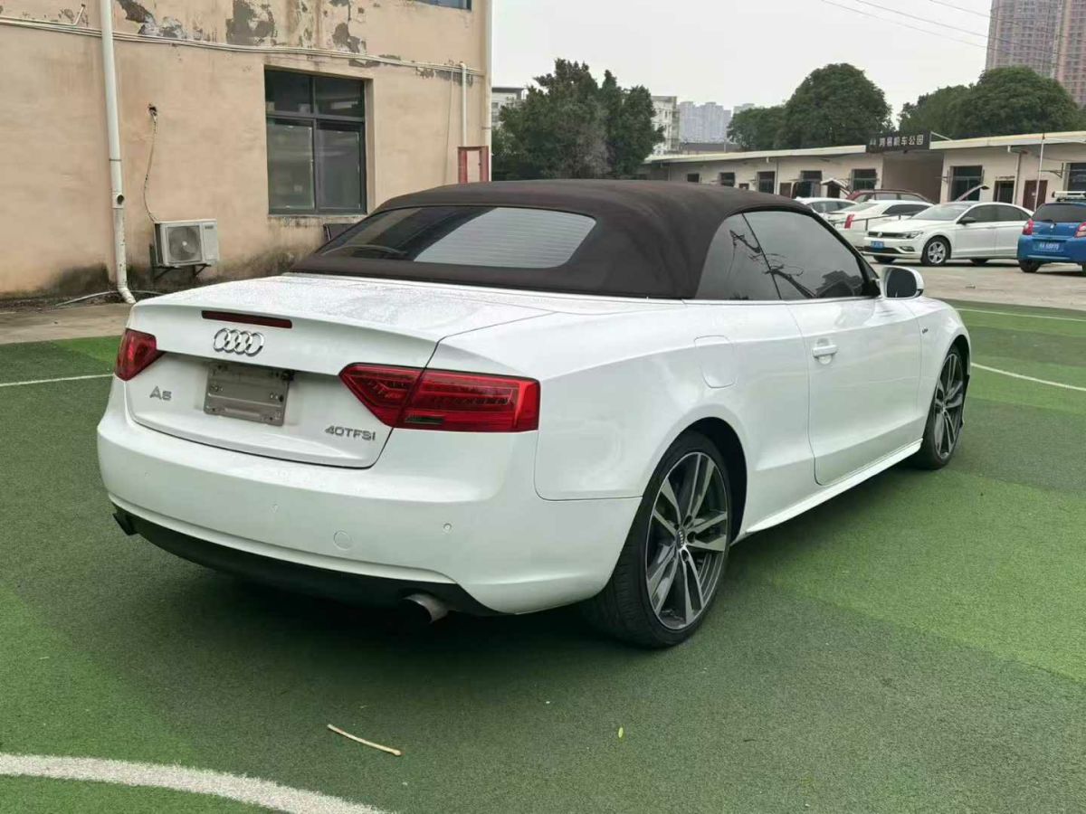 奧迪 奧迪A4L  2013款 35 TFSI 自動技術(shù)型圖片