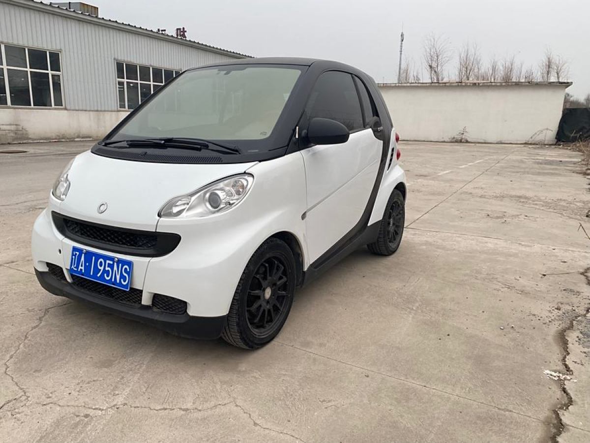 smart fortwo  2012款 1.0 MHD 硬頂標(biāo)準(zhǔn)版圖片