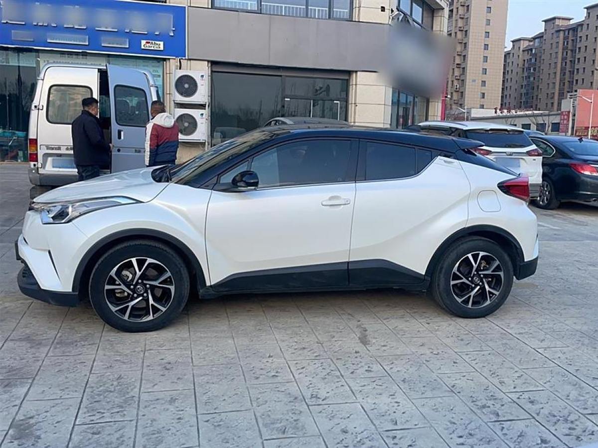 豐田 C-HR  2020款 2.0L 領先版圖片