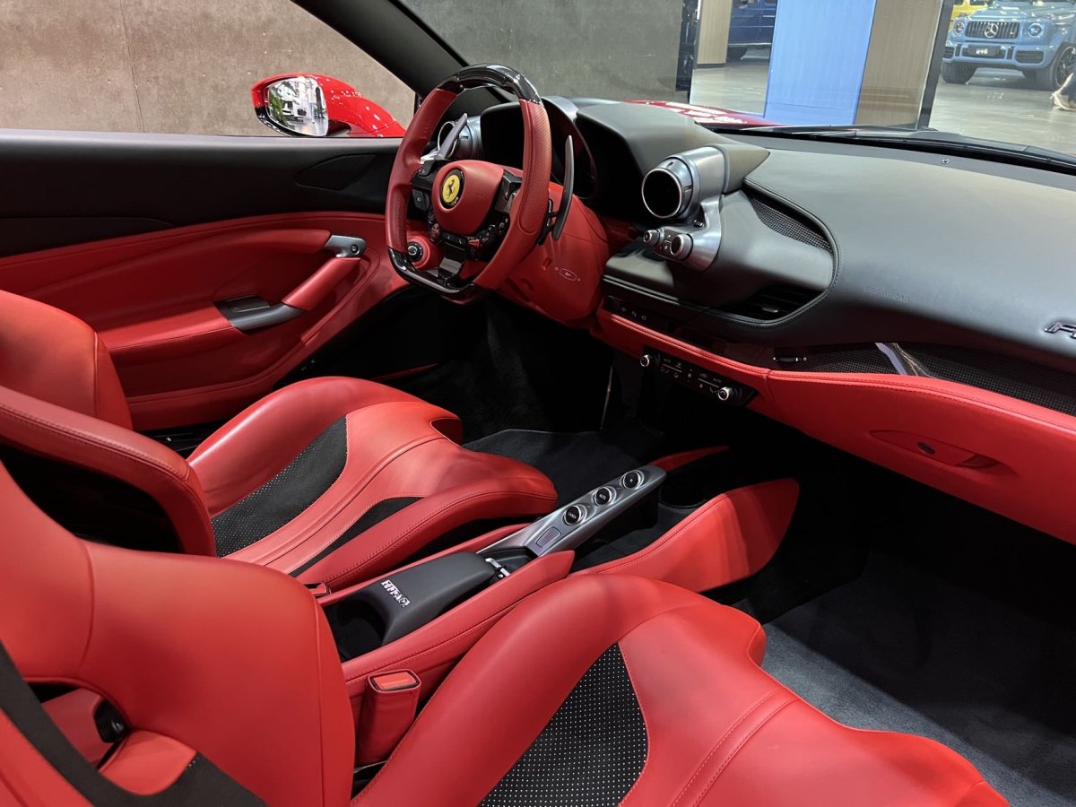 法拉利 F8 Tributo  2019款  3.9T V8圖片