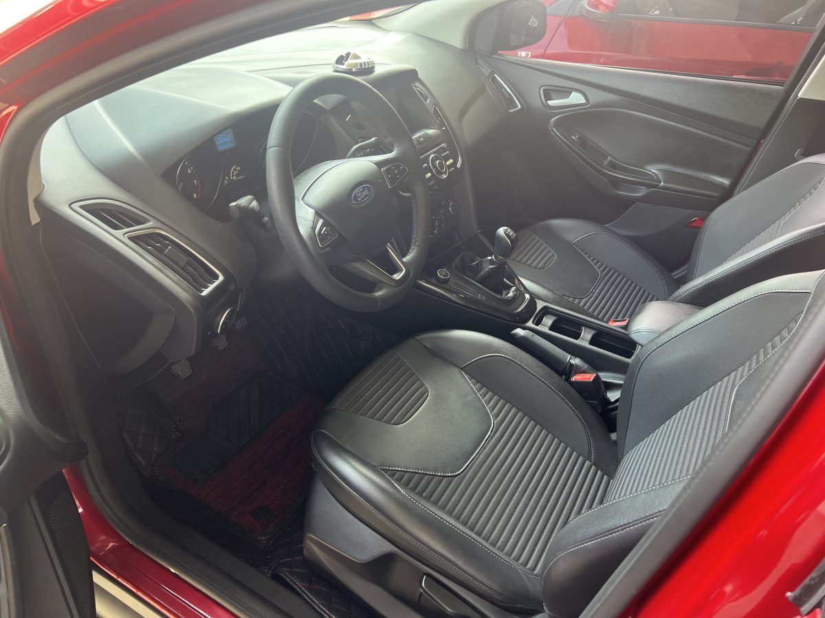 福特 ?？怂? 2017款 三廂 1.6L 手動舒適型智行版圖片