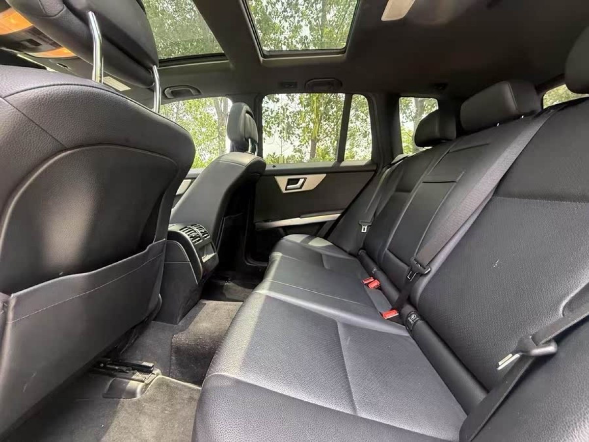 奔馳 奔馳GLK級(jí)  2013款 改款 GLK 300 4MATIC 時(shí)尚型圖片