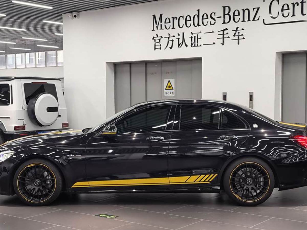 奔馳 奔馳C級(jí)AMG  2021款 AMG C 63 暗夜特別版圖片