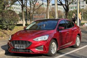 ?？怂?福特 三廂 EcoBoost 180 自動鋒潮型