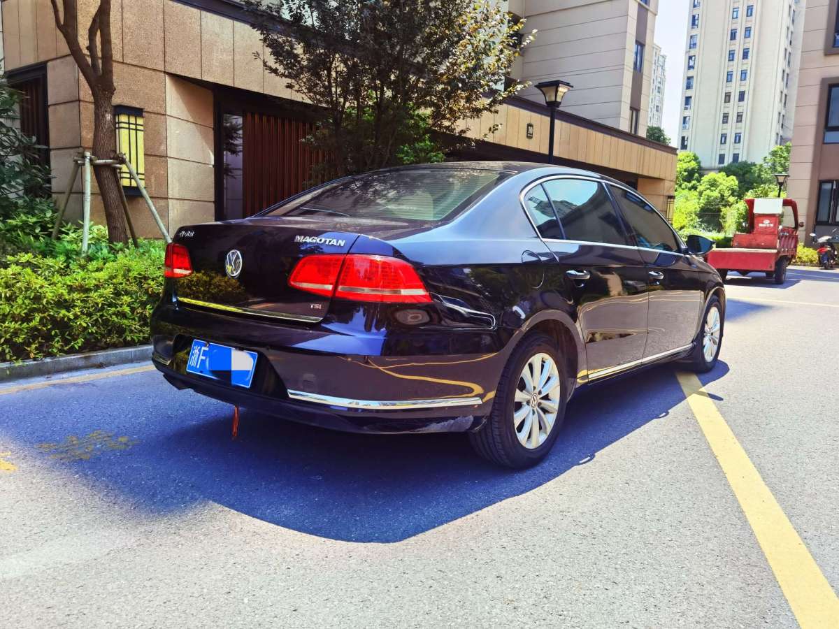 大眾 邁騰  2013款 1.8TSI 領(lǐng)先型圖片