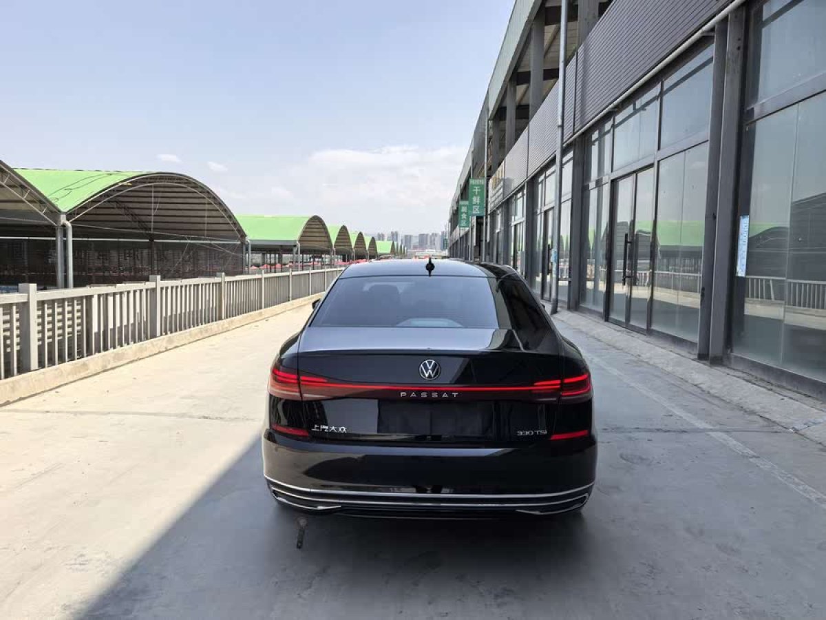 大眾 帕薩特  2023款 改款 330TSI 星空豪華版圖片