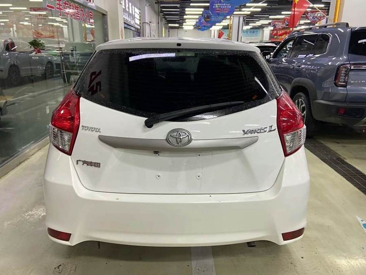 豐田 YARiS L 致炫  2015款 1.5E 自動(dòng)魅動(dòng)版圖片