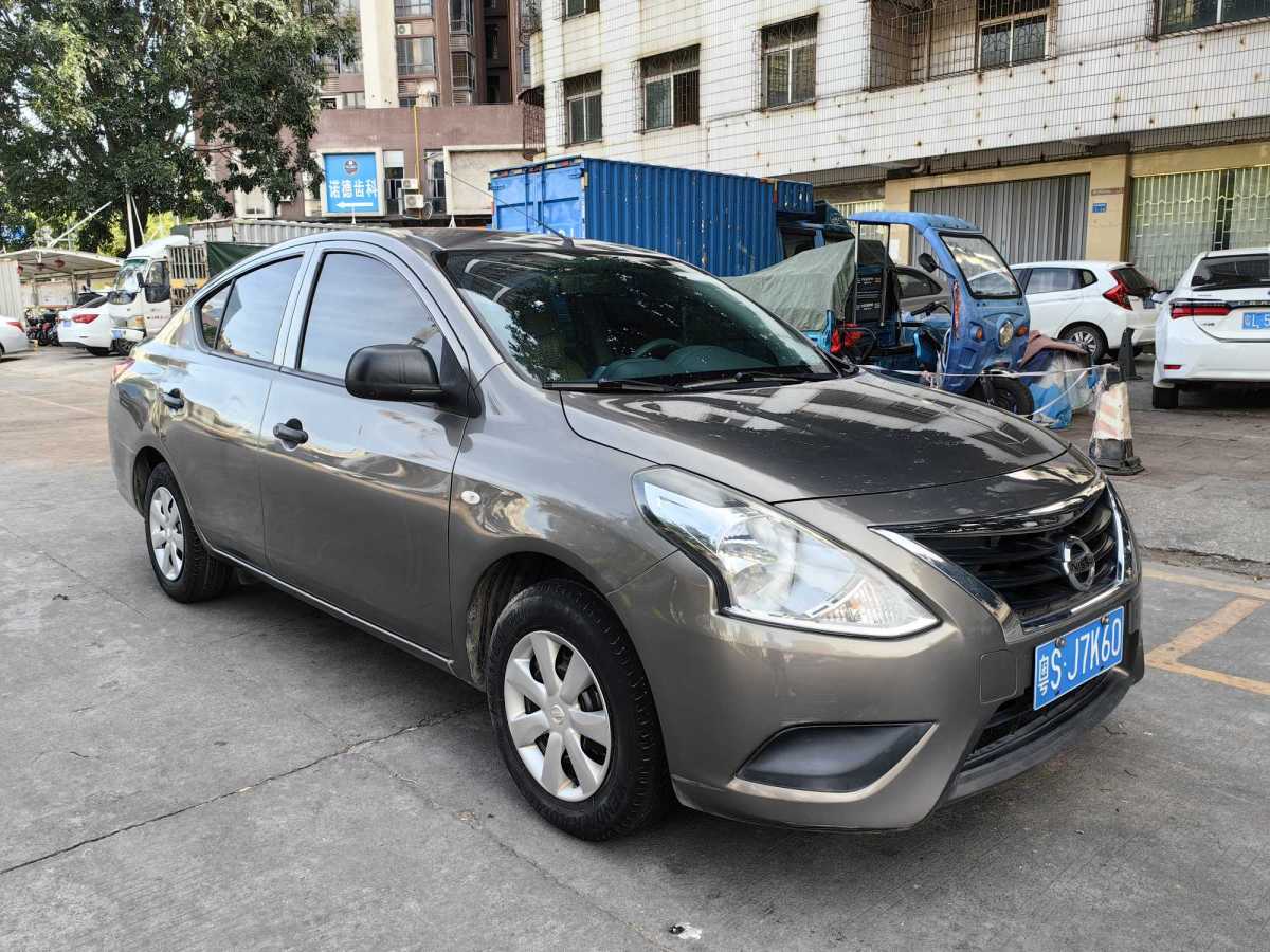 日產(chǎn) 陽(yáng)光  2015款 1.5XE CVT舒適版圖片