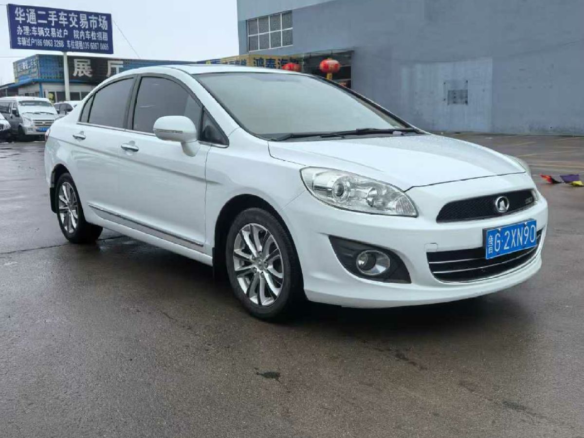 長(zhǎng)城 C50  2012款 1.5T 手動(dòng)尊貴型圖片