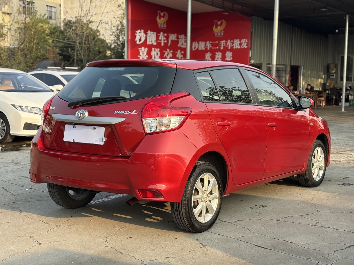 豐田 YARiS L 致炫  2015款 1.5G 自動(dòng)炫動(dòng)天窗特別版圖片