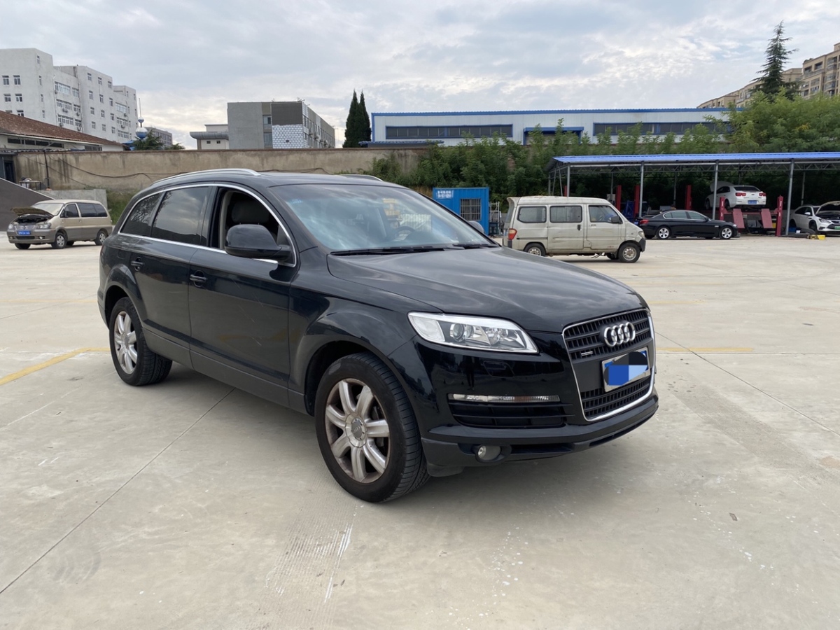 2008年2月奧迪 奧迪Q7  2007款 3.6 FSI quattro 舒適型