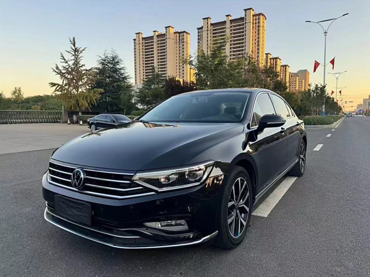 大眾 邁騰  2020款 280TSI DSG 領(lǐng)先型圖片