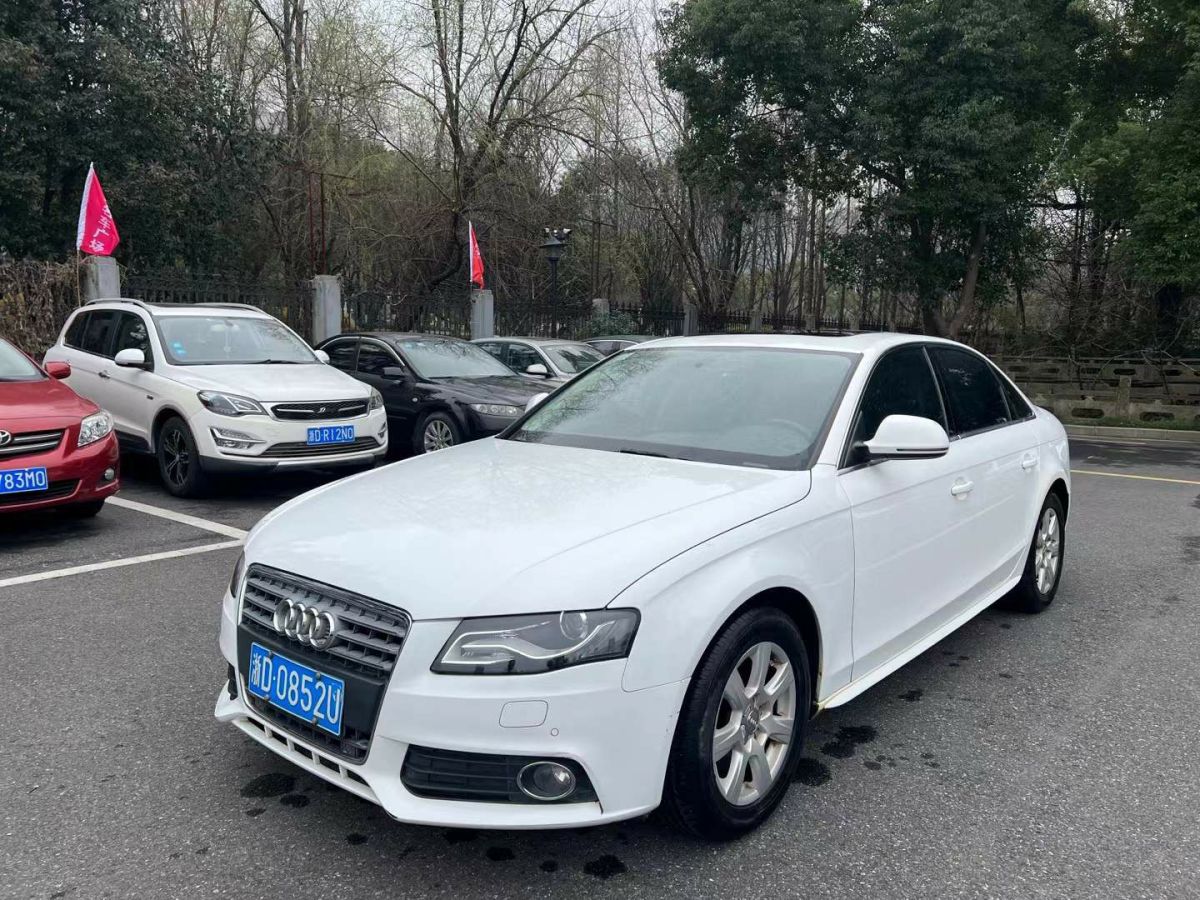 奧迪 奧迪A4L  2012款 2.0 TFSI 自動技術(shù)型圖片