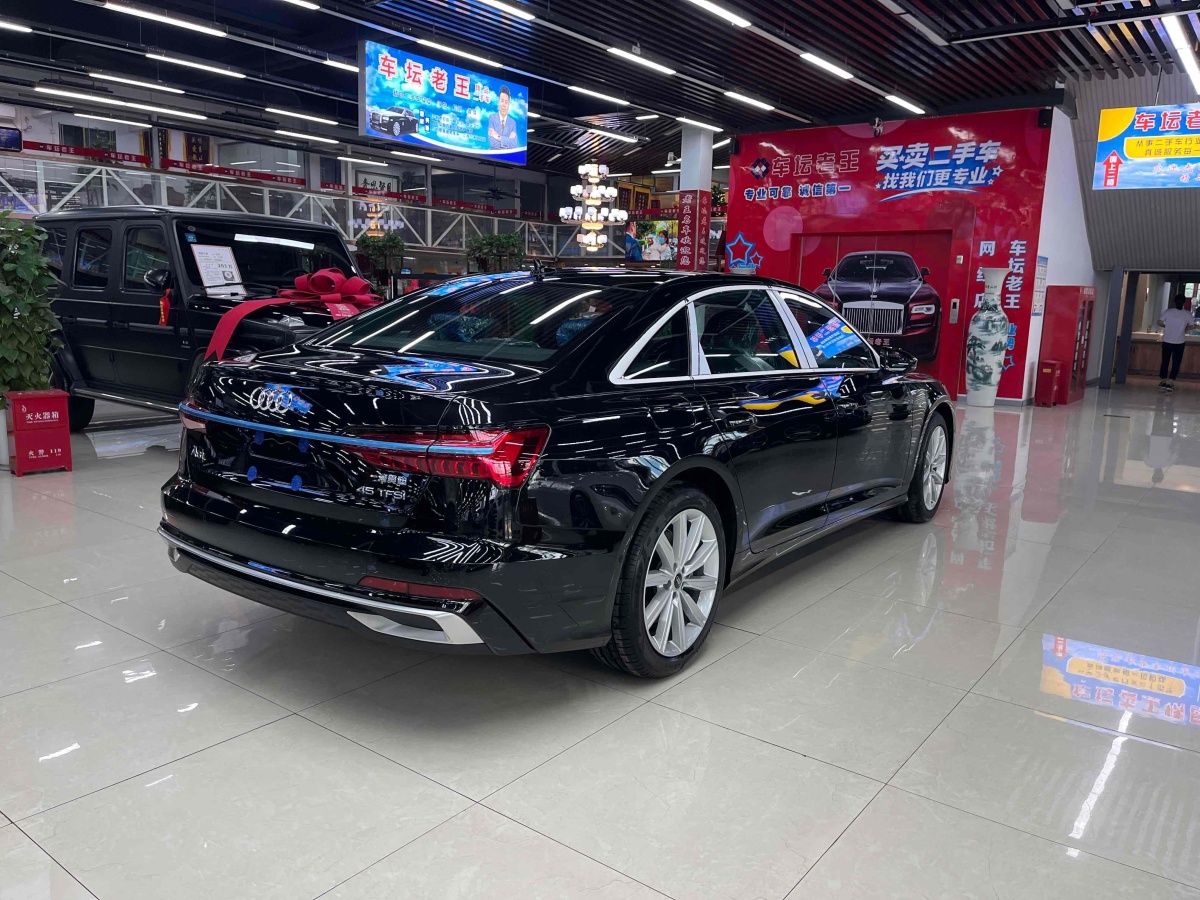 奧迪 奧迪A6L  2024款 45 TFSI 臻選動(dòng)感型圖片