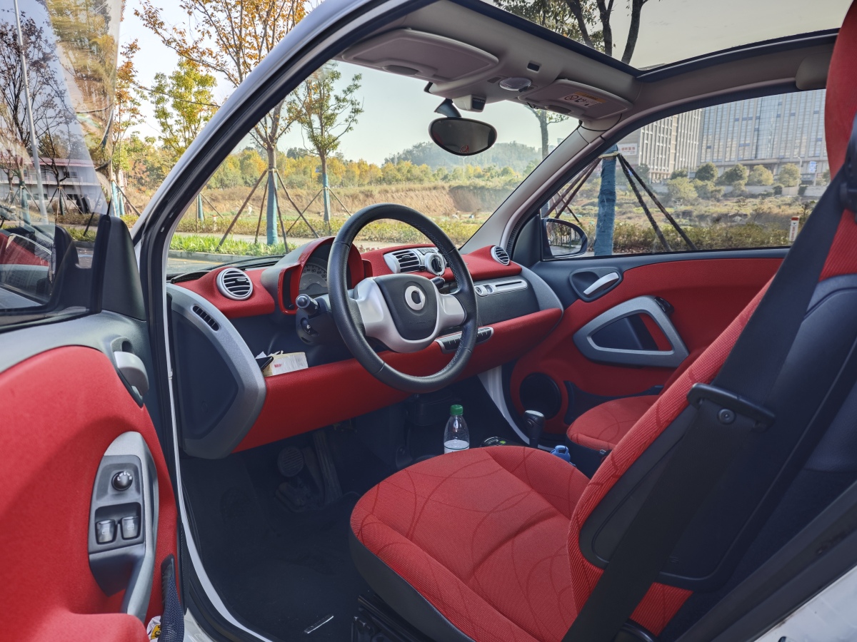 smart fortwo  2012款 1.0 MHD 硬頂激情版圖片