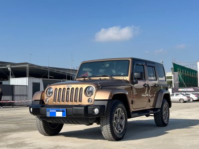 2015年11月 Jeep 牧馬人(進(jìn)口) 3.0L Sahara 四門(mén)版圖片