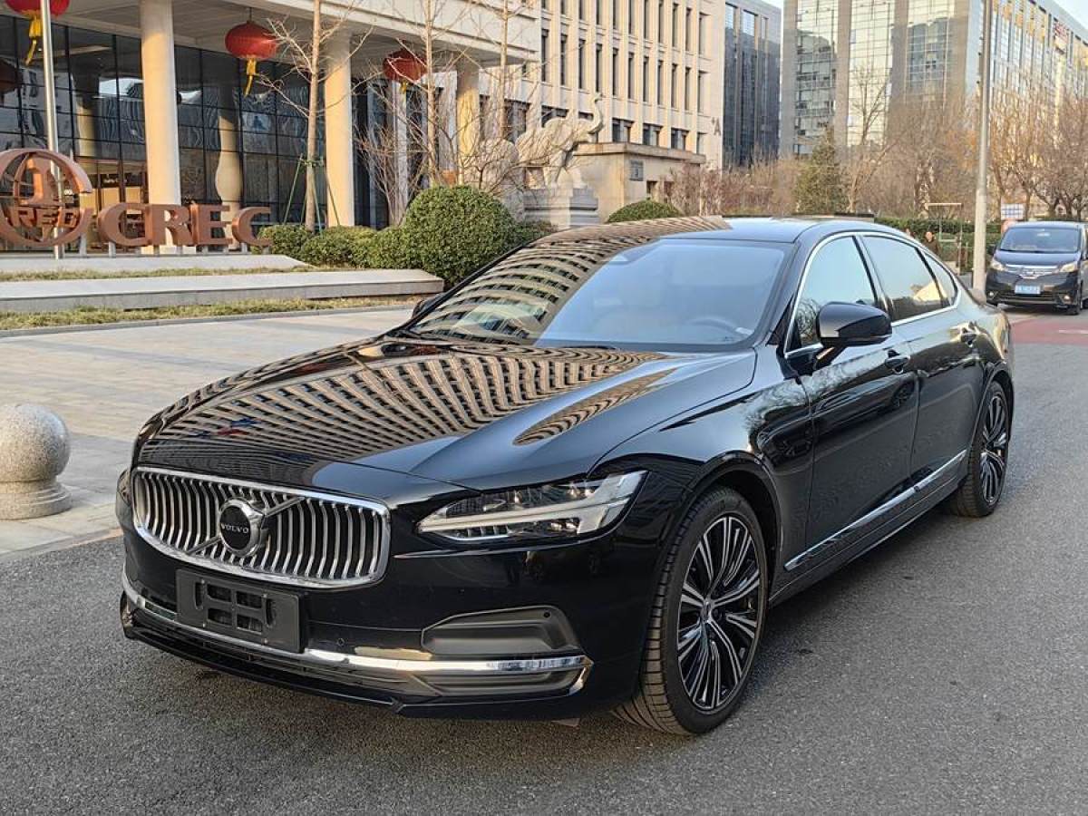 2024年6月沃爾沃 S90  2024款 B5 智遠(yuǎn)豪華版