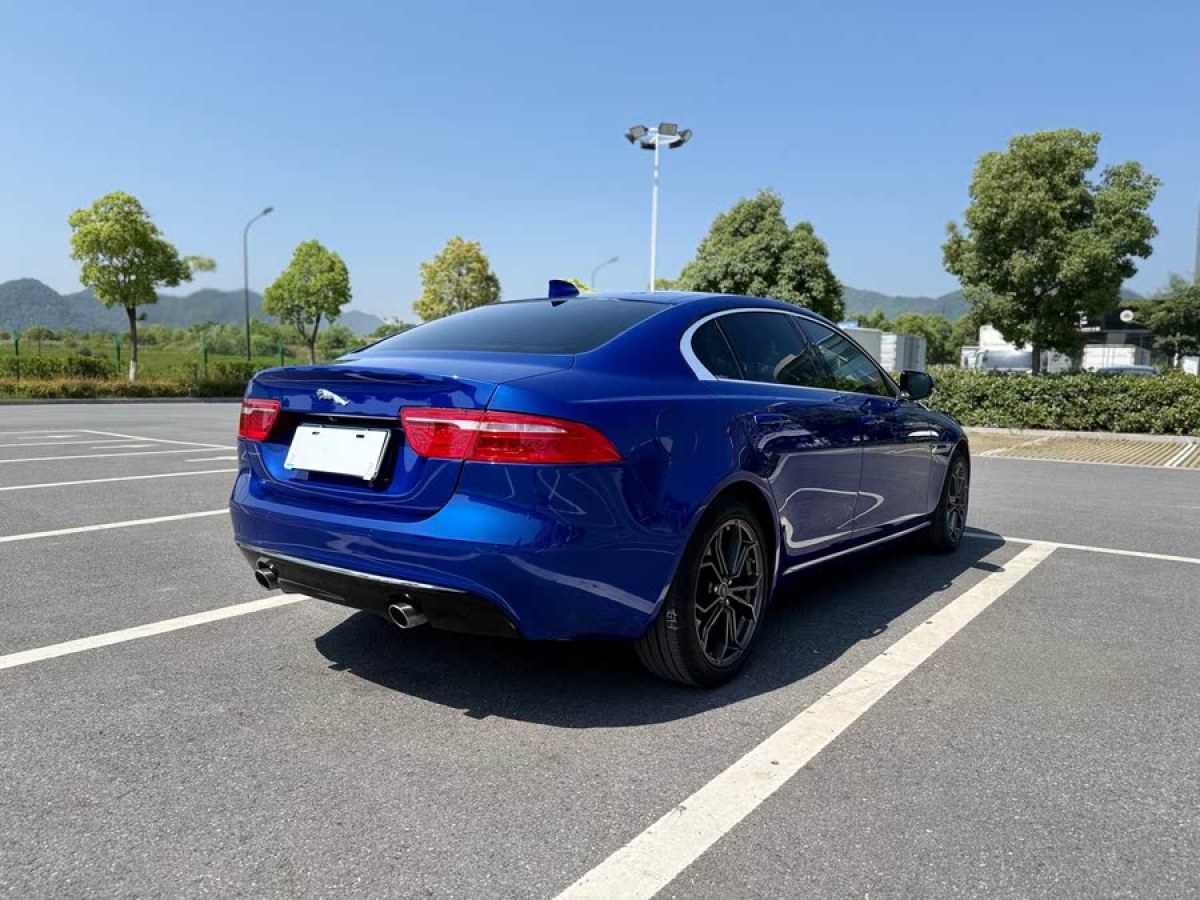 捷豹 XEL  2018款 2.0T 250PS 尊享版圖片