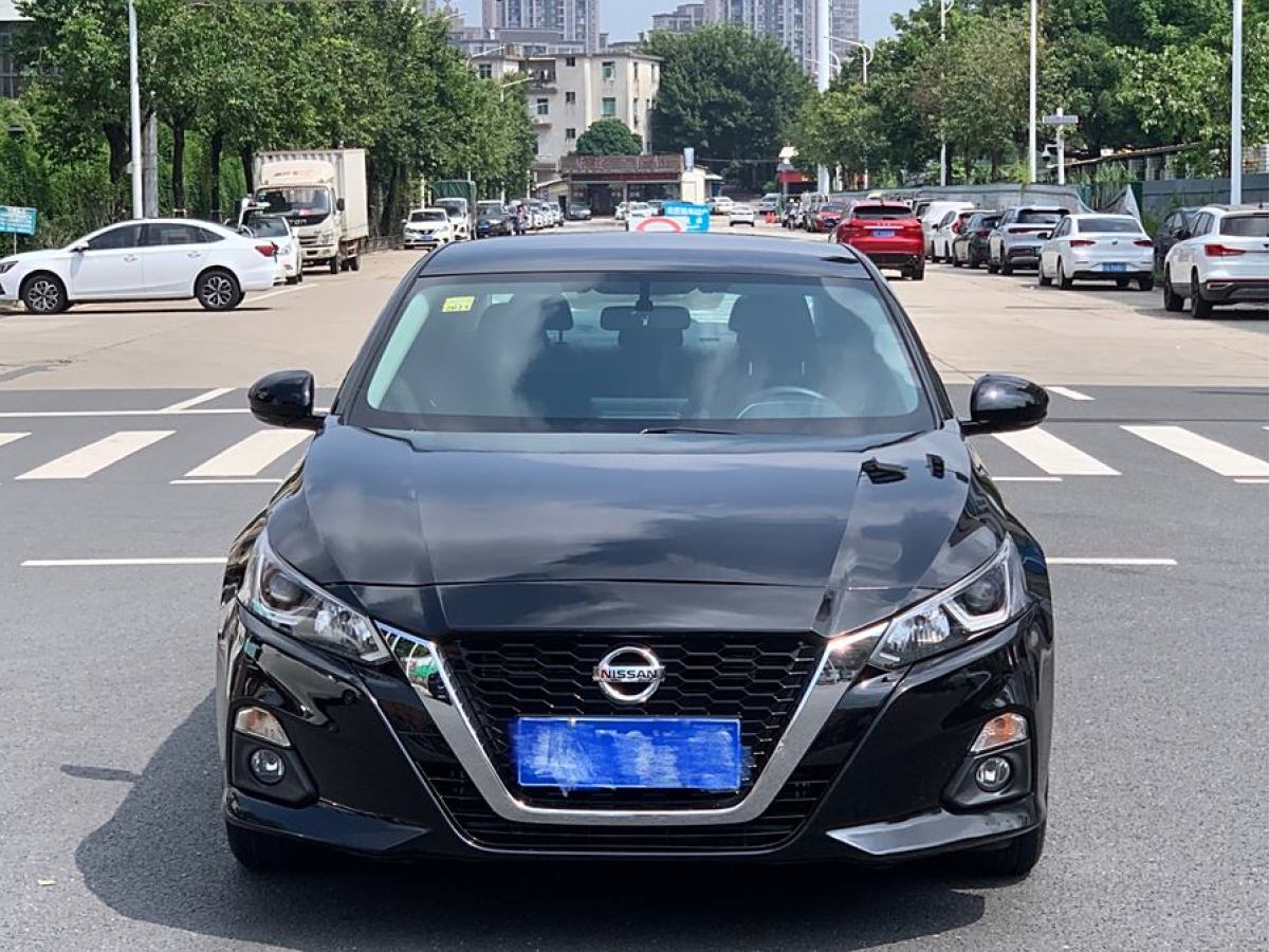 日產(chǎn) 天籟  2021款 2.0L XE 時尚版圖片