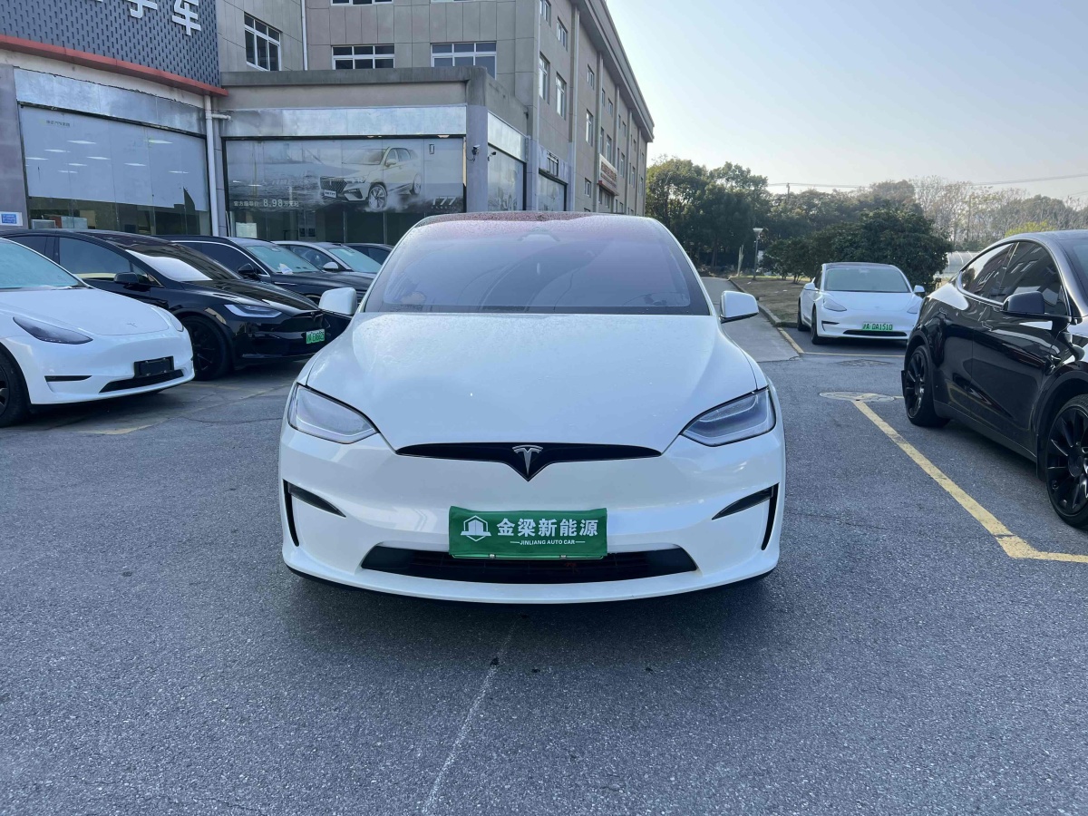 特斯拉 Model X  2023款 雙電機全輪驅(qū)動版圖片