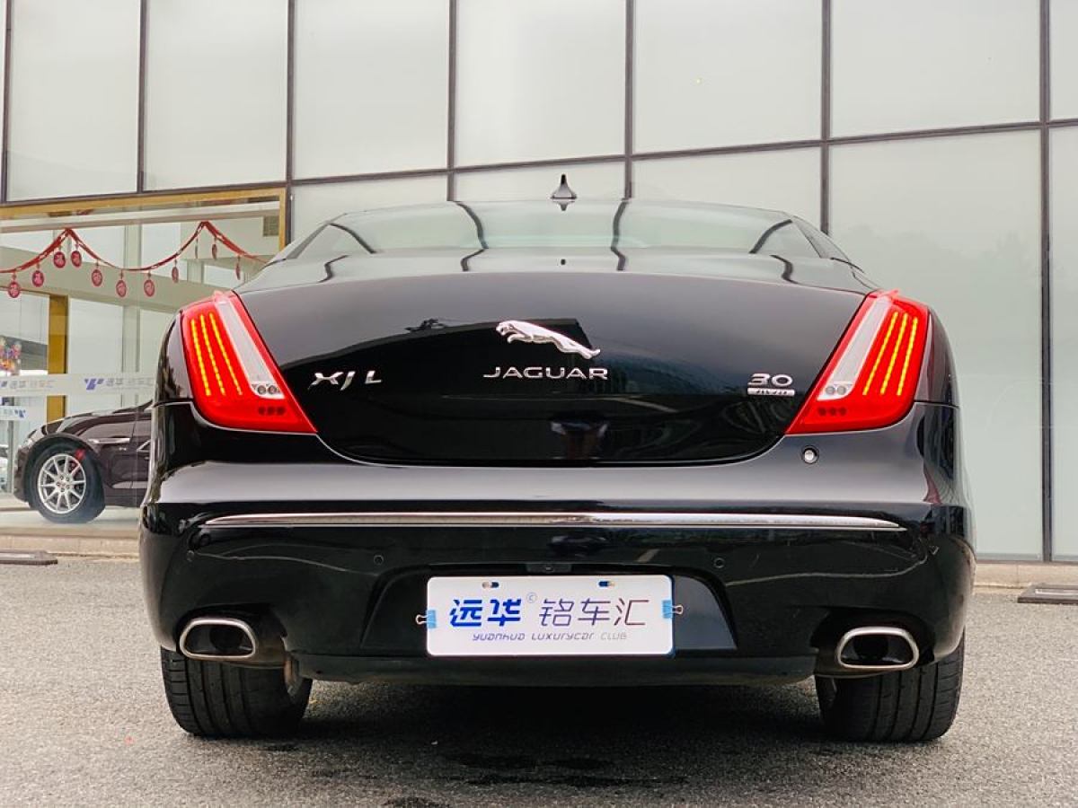 捷豹 XJ  2014款 XJL 3.0 SC 四驅(qū)尊享商務版圖片