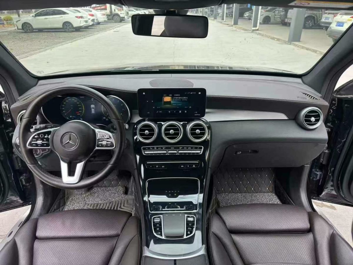 2020年9月奔馳 奔馳GLC  2020款 GLC 300 4MATIC