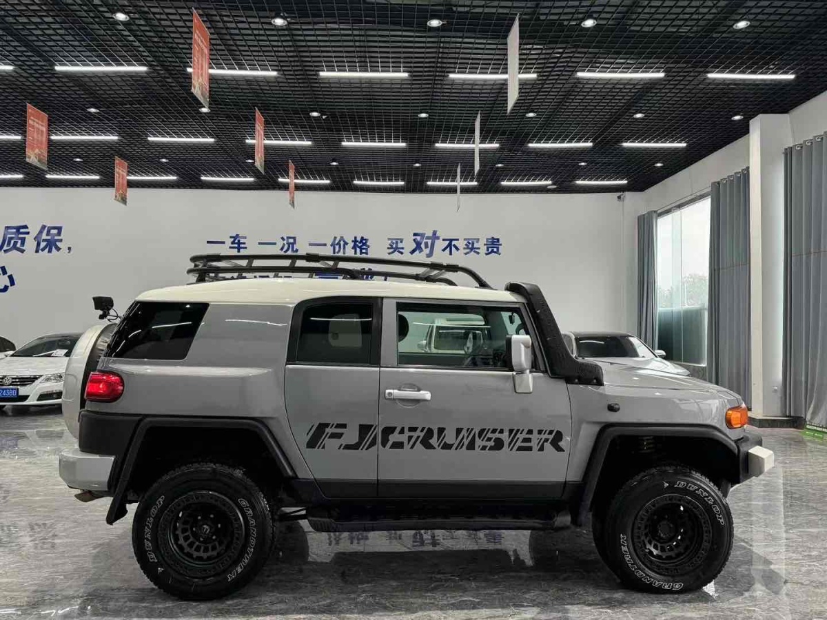 2019年10月豐田 FJ 酷路澤  2007款 4.0L