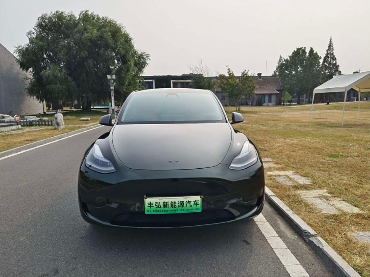 特斯拉 Model 3  2020款 改款 長(zhǎng)續(xù)航后輪驅(qū)動(dòng)版圖片